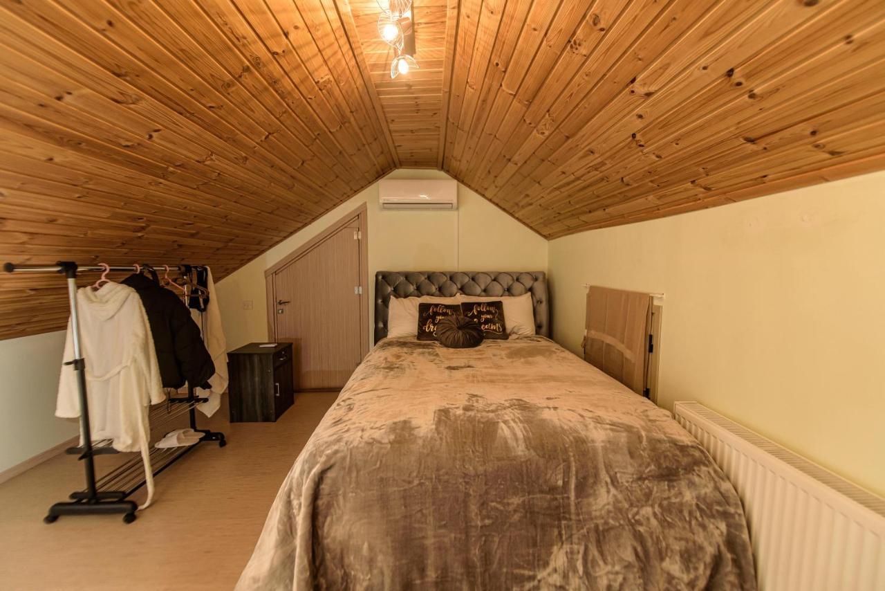 アグロスAprosmeno Jacuzzi House 2アパートメント エクステリア 写真